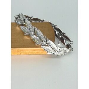 Vintage 1950s‎ Leaf Link Bracelet MCM Rhinestone Botanical Whimsigoth Silver 7"